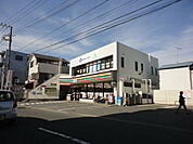 コンビニ「セブンイレブン辻堂熊ノ森店まで274ｍ」