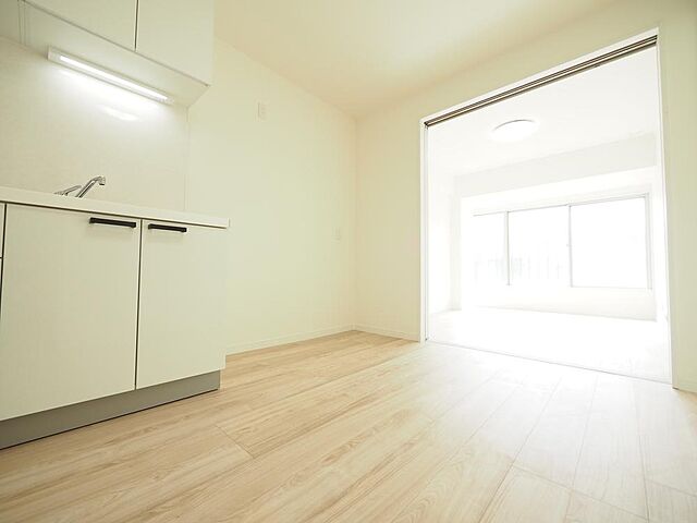 リビング/ダイニング 吉祥寺パールハイツ 1階/-