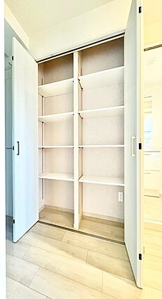 用途別に収納が...