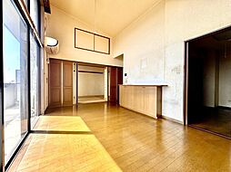 居間