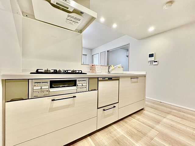 キッチン ルピナス国立ステーションスクエア 6階/-