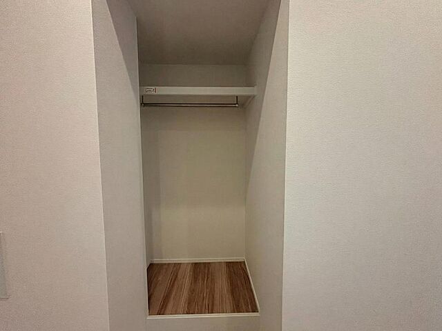 収納 ローレルコート新宿タワー 27階/-