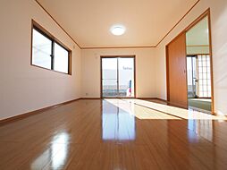 居間