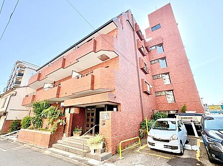 現地だけではなく、周辺の施設・道路など、生活するにあたって重要なポイントも併せてご案内可能です。