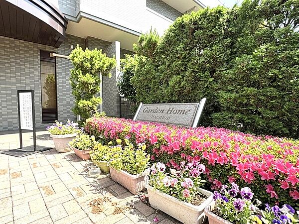 エントランスを拡大表示