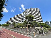 内装リフォーム実施予定の住まいです。水回り設備も新調され、新生活を気持ち良くスタートできます。