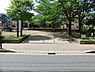 周辺：中ふれあい公園まで約876m