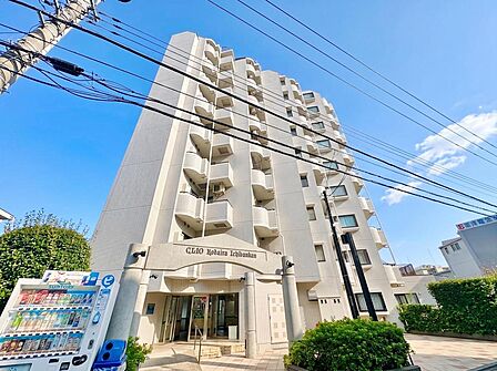 周辺の買い物施設、教育施設などの情報もご案内させていただきます。※バーチャル加工を施しています。