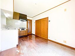 居間