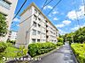 外観：リビングにはみんなが集い、食事や楽しい会話が始まる。