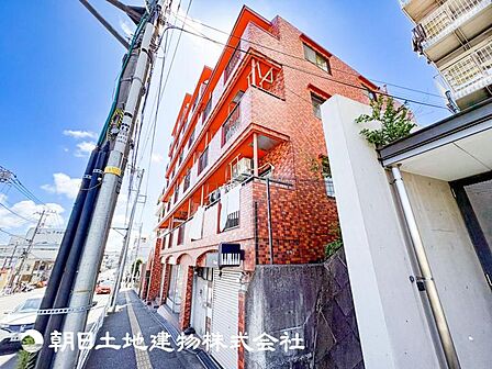 大切な家族一人ひとりの大切な個別空間をつくりあげました。