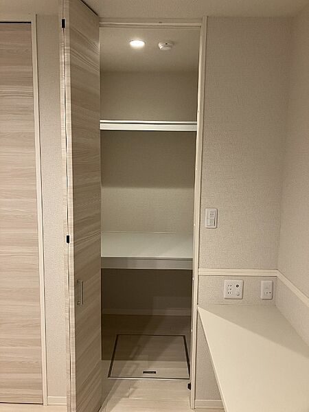 収納