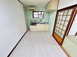 居間