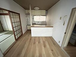 居間