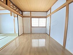 居間