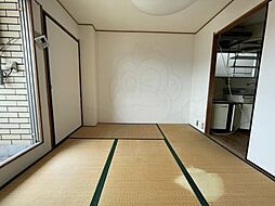 居間