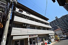 大阪府東大阪市高井田元町２丁目6番4号（賃貸マンション1K・4階・22.97㎡） その1