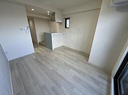 近鉄大阪線 布施駅 徒歩1分の賃貸マンション 4階1LDKのリビング/ダイニング