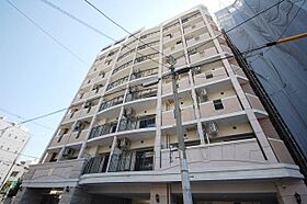 ラグゼドーム前1  ｜ 大阪府大阪市西区九条南２丁目33番27号（賃貸マンション1K・8階・21.75㎡） その1