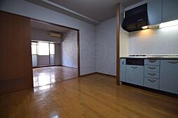 居間
