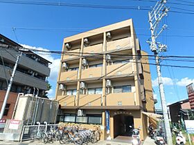 来春入居ＫＩビレッヂ 301 ｜ 京都府京田辺市興戸久保（賃貸マンション1K・3階・21.53㎡） その1