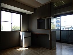 LA PORTE 201 2階2DKのリビング/ダイニング