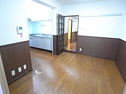 ガーネット森北町 102 1階2LDKのリビング/ダイニング