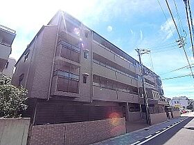 アメニティ甲南山手 302 ｜ 兵庫県神戸市東灘区森南町１丁目（賃貸マンション2LDK・3階・57.68㎡） その1