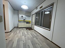 居間
