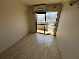 メゾン・ド・サンセール 202 6階ワンルームのリビング/ダイニング