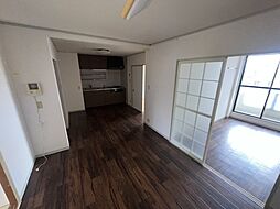 メゾン鈴原 302 3階3LDKのリビング/ダイニング