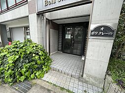 6 / 12