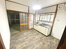 居間