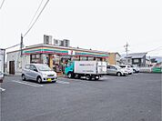 セブンイレブン(436m)