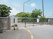 高木瀬小学校(630m)