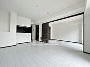 ※内観写真は1002号を引用しており、内装が異なる場合がございます。