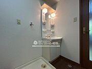 ※内観写真は同タイプ間取りを引用しており、内装が異なる場合がございます。