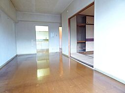 フレール綾瀬3 3階2LDKのリビング/ダイニング