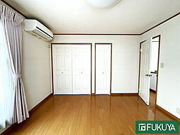 寝室の画像