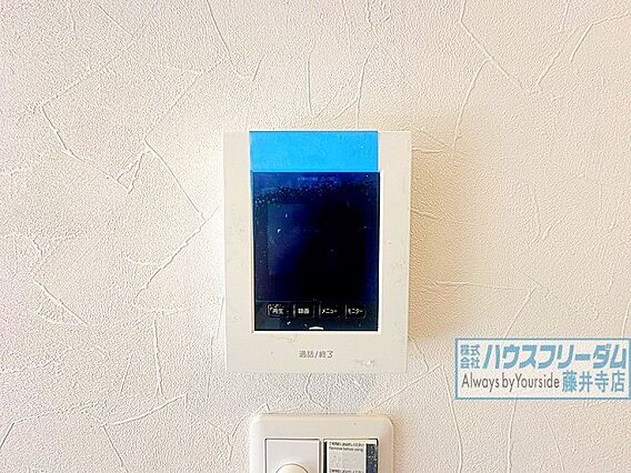 テレビモニター...
