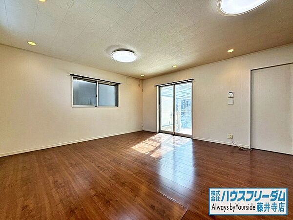 室内を拡大表示