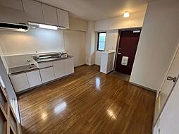 アベニュー成城2 302 3階2DKのリビング/ダイニング