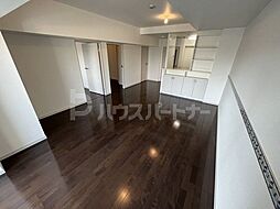 プライムアーバン亀有 2階2LDKのリビング/ダイニング