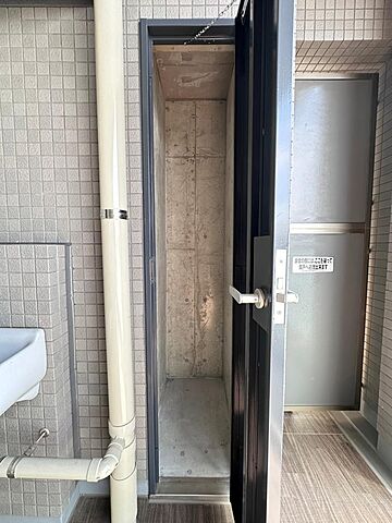 収納 ピアッツァコート八木駅前 3階/-