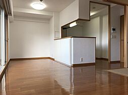 グランヴェルビュ大和八木 3LDKのリビング/ダイニング