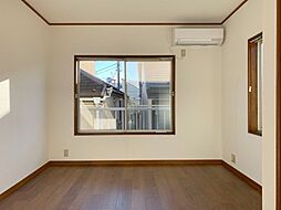 ビューファイン上荻 201 1階1Kのリビング/ダイニング