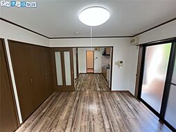 居間