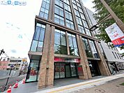 ココカラファイン新潟駅前店 860m