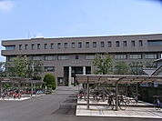 私立藍野大学（1697m）