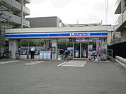 ローソン JR茨木東口店（47m）